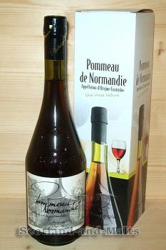 Pommeau de Normandie - Aperitif aus Apfelsaft und Calvados - Distillerie Claque-Pépin aus Frankreich