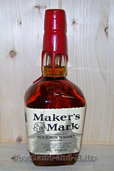 Makers Mark - Kentucky Straight Bourbon Whisky