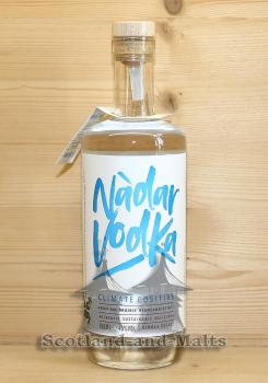 Nadar Climate Positive Vodka mit 43,0% by Arbikie Distillery - Vodka aus Schottland