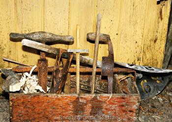 old toolbox - Glenrothes Distillery - Postkarte