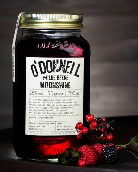 O´Donnell Moonshine Wilde Beere mit 25,0% - Likör mit Himbeere, Trauben und Brombeeren im 700 ml Mason Glas - Odonnell Moonshine aus Berlin